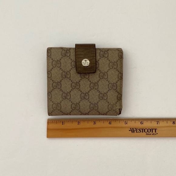 GUCCI GG Supreme Monogram Bifold Wallet - Picture 14 of 14